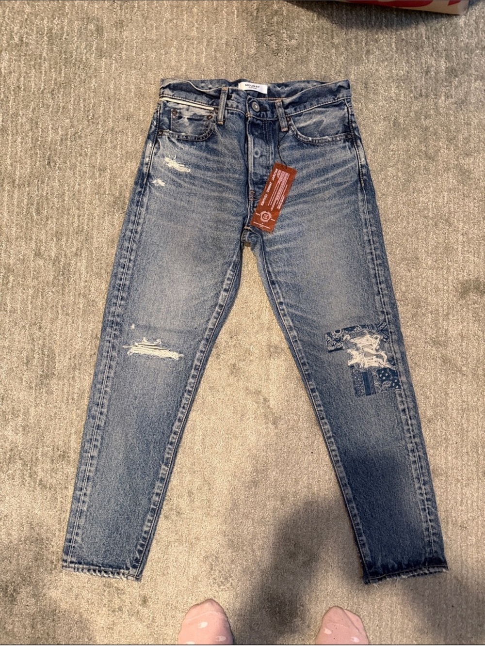Moussy Light/Medium Blue Distressed Boyfriend Jeans size 26